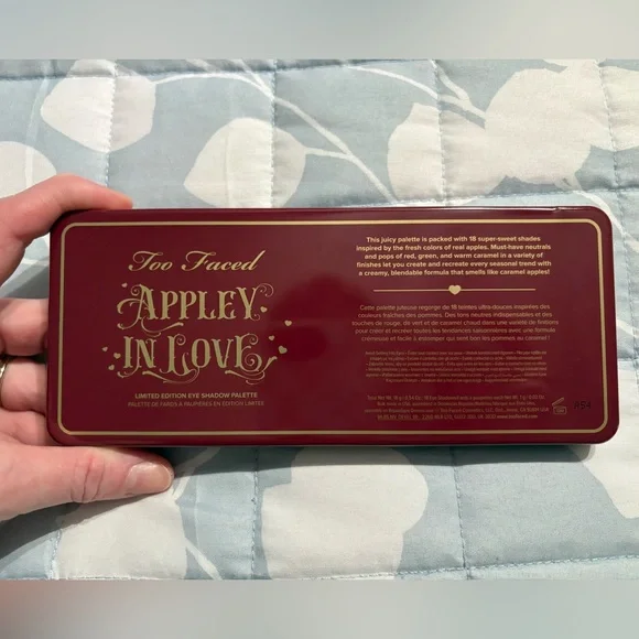 Too Faced Appley In Love Eyeshadow Palette - Picture 2 of 6